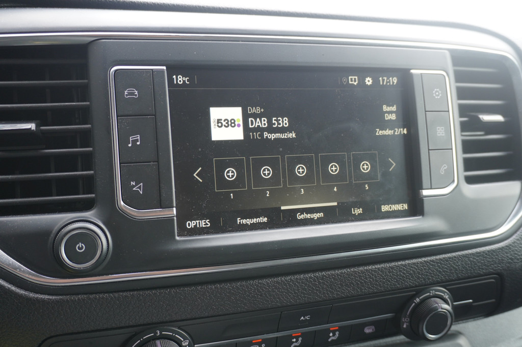 Opel Vivaro 2.0 CDTI 122PK Automaat 2x Schuifdeur EURO 6 - Airco - Navi - Cruise - ⬠13.950,- Excl. 11