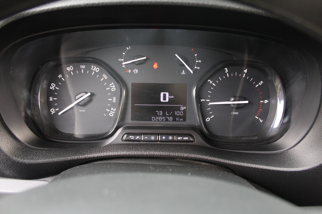 Opel Vivaro 2.0 CDTI 123PK Euro6 L3H1 Edition â 3-zits â airco â Apple Carplay / Android Auto â Trekhaak 2500KG 11