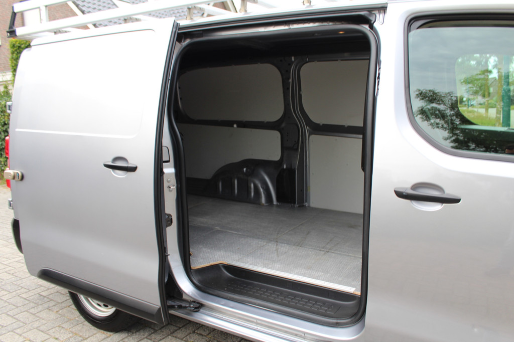 Opel Vivaro 2.0 CDTI 123PK Euro6 L3H1 Edition â 3-zits â airco â Apple Carplay / Android Auto â Trekhaak 2500KG 16