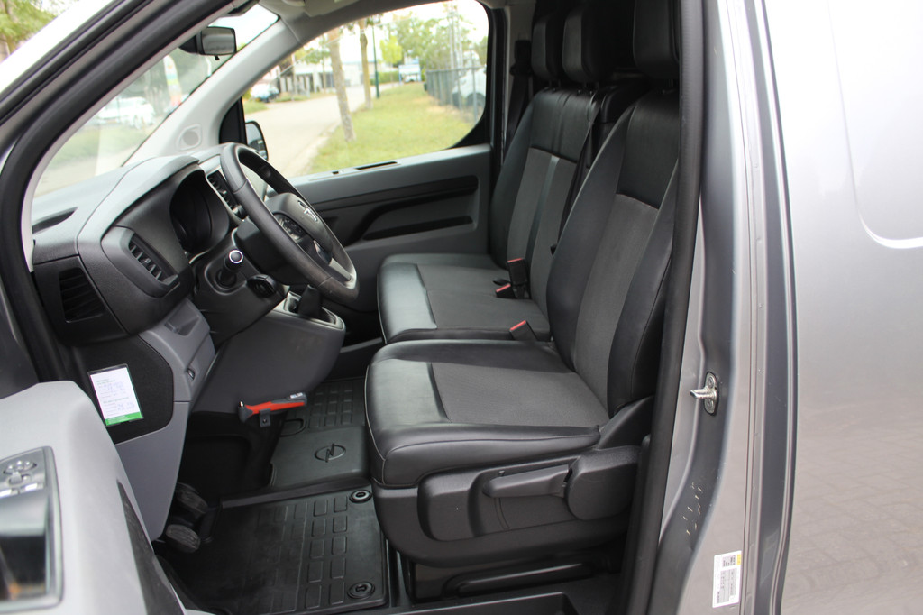 Opel Vivaro 2.0 CDTI 123PK Euro6 L3H1 Edition â 3-zits â airco â Apple Carplay / Android Auto â Trekhaak 2500KG 21