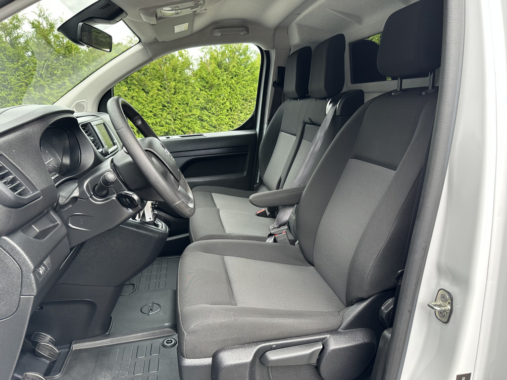 Opel Vivaro 2.0 CDTI 145 PK / L2H1 / UNIEK !! 11.636 KM !! / 1e EIG. / CAMERA / NAVI / CRUISE / AIRCO 10