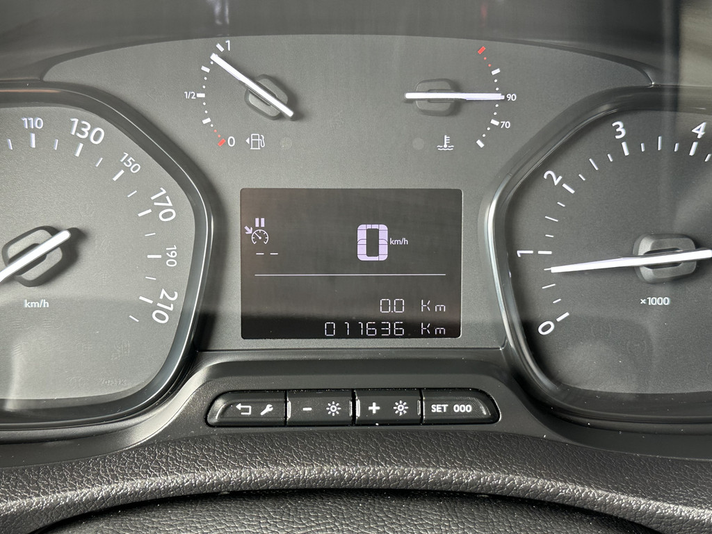 Opel Vivaro 2.0 CDTI 145 PK / L2H1 / UNIEK !! 11.636 KM !! / 1e EIG. / CAMERA / NAVI / CRUISE / AIRCO 15