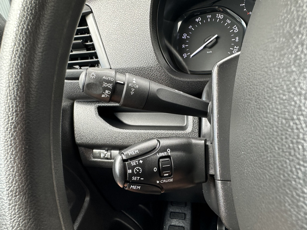 Opel Vivaro 2.0 CDTI 145 PK / L2H1 / UNIEK !! 11.636 KM !! / 1e EIG. / CAMERA / NAVI / CRUISE / AIRCO 16