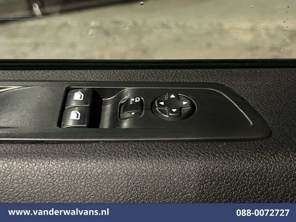 Opel Vivaro 2.0 CDTI 145pk L3H1 Euro6 Airco | Apple Carplay | Android Auto | Cruisecontrol Parkeersensoren, Bijrijdersbank 17