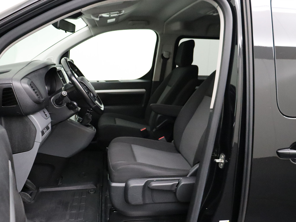 Opel Vivaro 2.0CDTI 150PK XXL Dubbele Cabine Exclusive | Navigatie | Camera | Trekhaak | 2xSchuifdeur 20