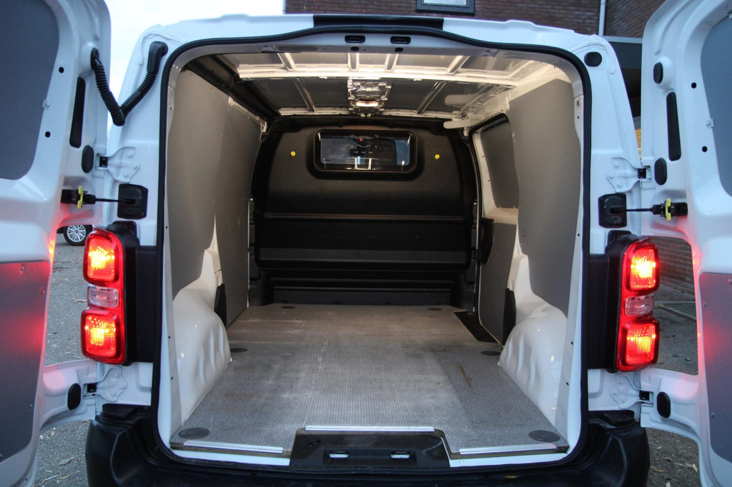 Opel Vivaro 2.0 CDTI L2H1 Edition / Automaat / Camera / App connect / 3 zits 7