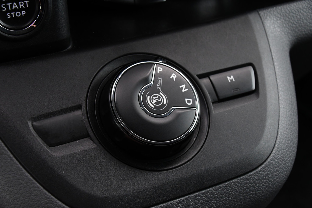 Opel Vivaro 2.0 CDTI L3H1 DC Black Edition Camera, Cruise, Carplay, 177pk, Leder, Automaat, 2 x Schuifdeur, Sensoren, Xenon, Uniek! 21