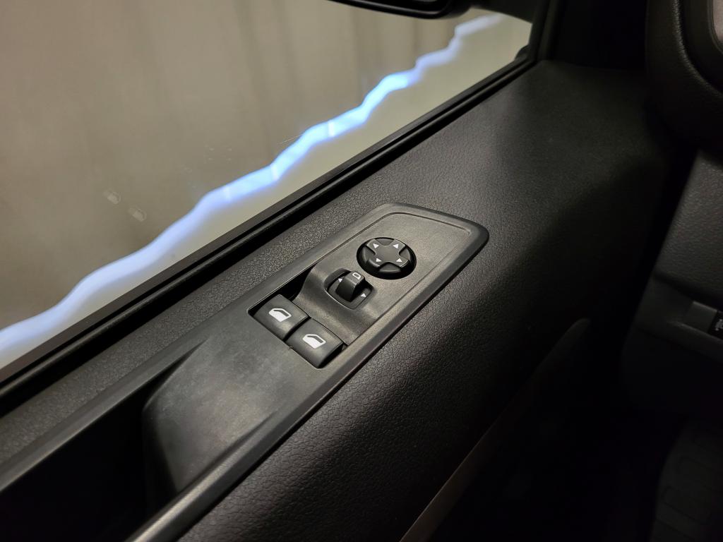 Opel Vivaro 2.0CDTI L3/H1 Dubbele Cabine Automaat Euro 6! 12