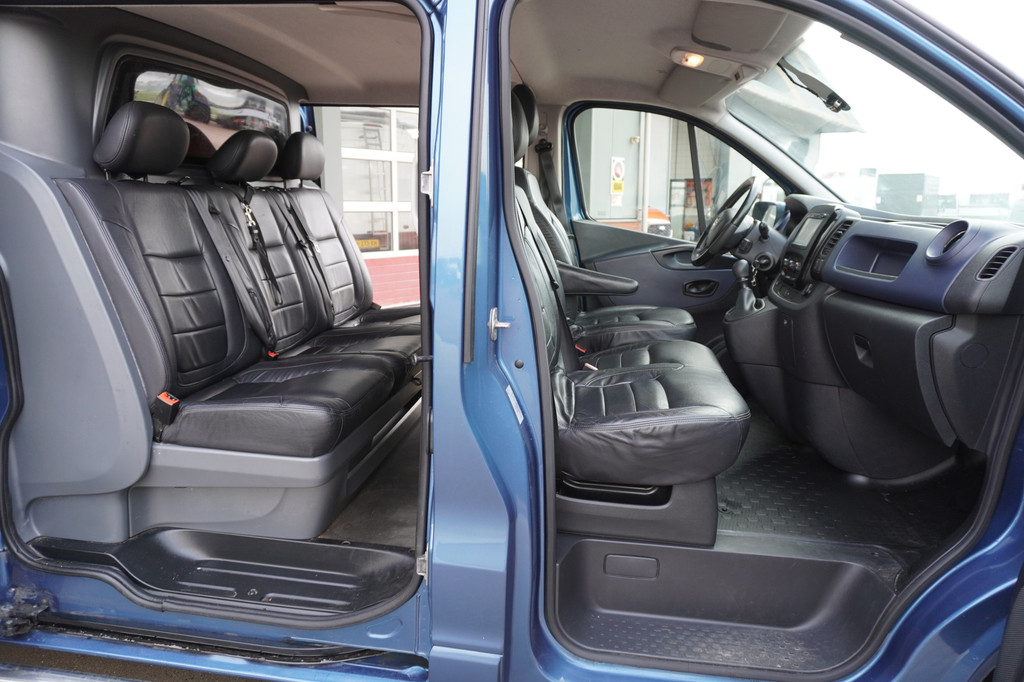 Opel Vivaro CDTI 146PK L2H1 Dubbelcabine Sport EcoFlex Airco | Cruise | Navi | Schuifdeur L+R 15