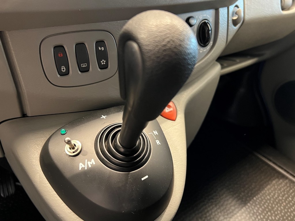 Opel Vivaro L1H1 Rolstoelbus Automaat (airco) 17