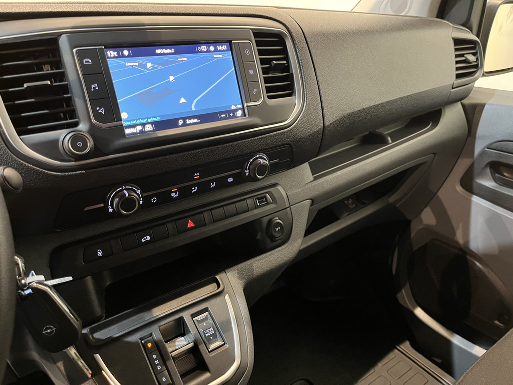 Opel Vivaro-e L1H1 Edition 50 kWh / 100% Elektrisch !! / Airco / Cruise Control / CarPlay / Camera / Navigatie / 16.000 KM!! 7
