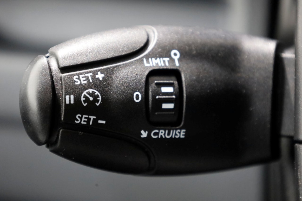 Opel Vivaro-e L2H1 Edition 75 kWh 100% Elektrisch WLTP Range 315km SOH 100% 05-2021 17