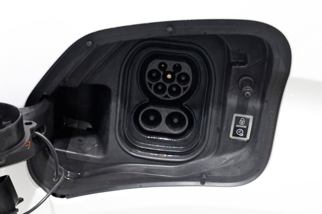 Opel Vivaro-e L2H1 Edition 75 kWh 100% Elektrisch WLTP Range 315km SOH 90% 05-2021 19