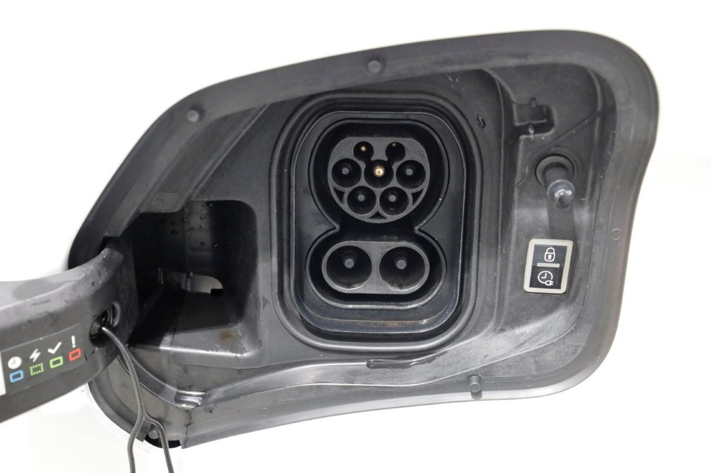 Opel Vivaro-e L2H1 Edition 75 kWh WLTP Range 315km SOH 88% 05-2021 12