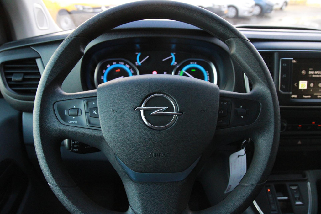 Opel Vivaro-e L2H1 Innovation 50 kWh / App connect / Navi / 3 Zits 14