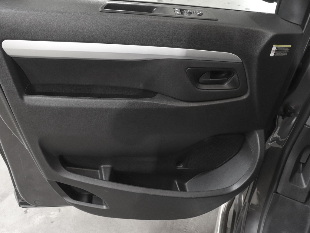 Opel Vivaro-e L3H1 Dubbele Cabine Edition 75 kWh Automaat Airco 17