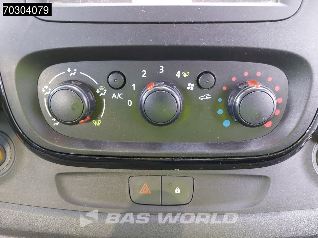 Opel Vivaro 120PK Dubbel Cabine L2H1 Trekhaak Navi Airco Cruise Parkeersensoren APK 10-2026 Euro6 DC Doka Mixto L2 Airco Trekhaak Cruise control 17