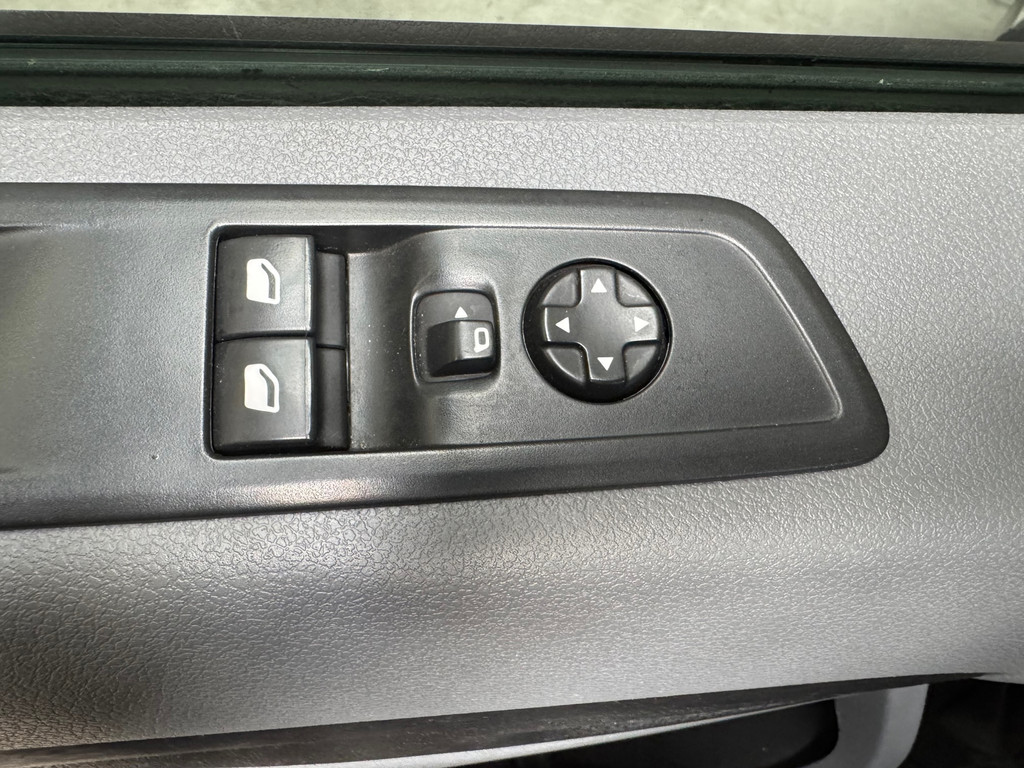 Opel Vivaro Combi 1.5 CDTI L3 9pers. AIRCO-CRUISE-BLUETOOTH-TREKHAAK-PRIJS INCL. BTW en BPM 11