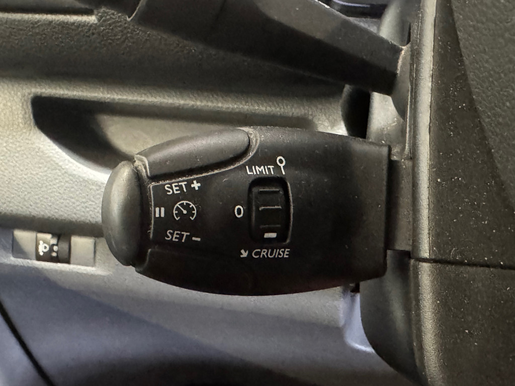 Opel Vivaro Combi 1.5 CDTI L3 9pers. AIRCO-CRUISE-BLUETOOTH-TREKHAAK-PRIJS INCL. BTW en BPM 12