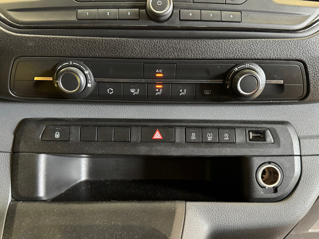 Opel Vivaro Combi 1.5 CDTI L3 9pers. AIRCO-CRUISE-BLUETOOTH-TREKHAAK-PRIJS INCL. BTW en BPM 17