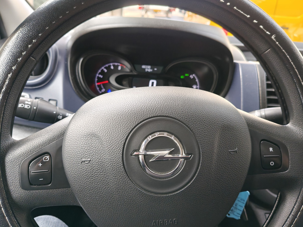 Opel Vivaro Combi 1.6 CDTI 9 PERSONENBUS BTW / Bpm vrij E6 16