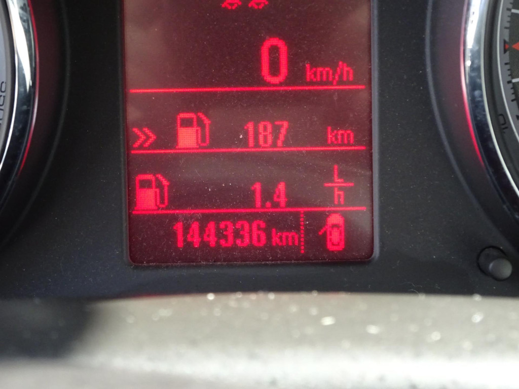 Opel ZAFIRA TOURER VAN 1.6 CDTI EU6 136 PK AIRCO CRUISE CONTROL NAVIGATIE zeer luxe grijs kenteken 12