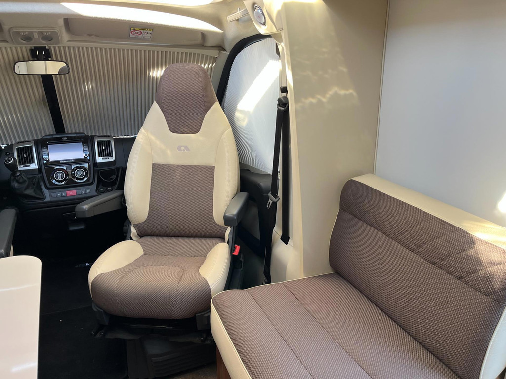 Overige merken CORAL S 670SL Platinum skyroof 150pk bj 2018 19