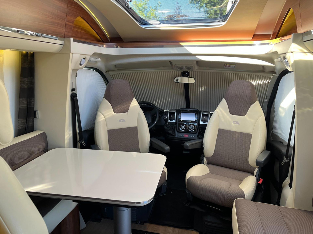 Overige merken CORAL S 670SL Platinum skyroof 150pk bj 2018 20