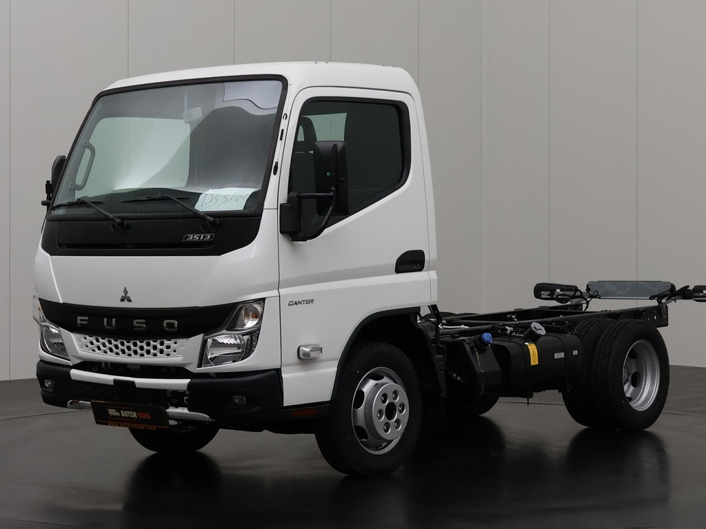 Overige merken Canter 3C13 Chassis Cabine | Airco | 2,65 mtr Wielbasis | Lichte transportschade 7