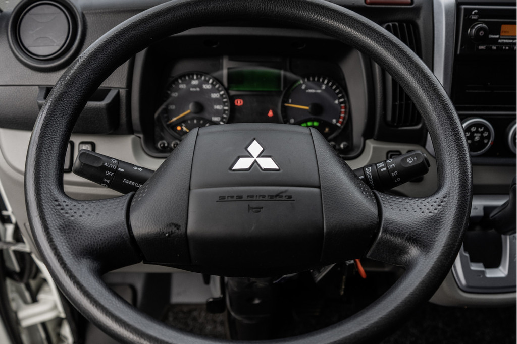 Overige merken Canter 3C15 | Bakwagen met laadklep | Automaat | 1000KG Laadklep | Airco 13