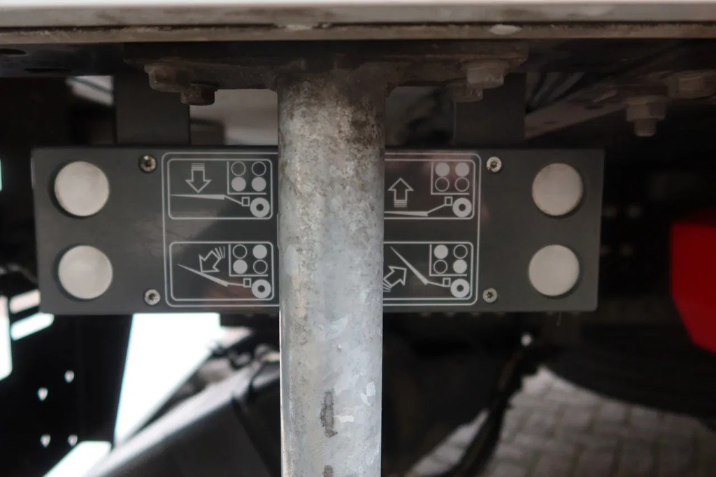 Overige merken Canter 7 C 18 Bak + klep 1000KG Euro 6 10