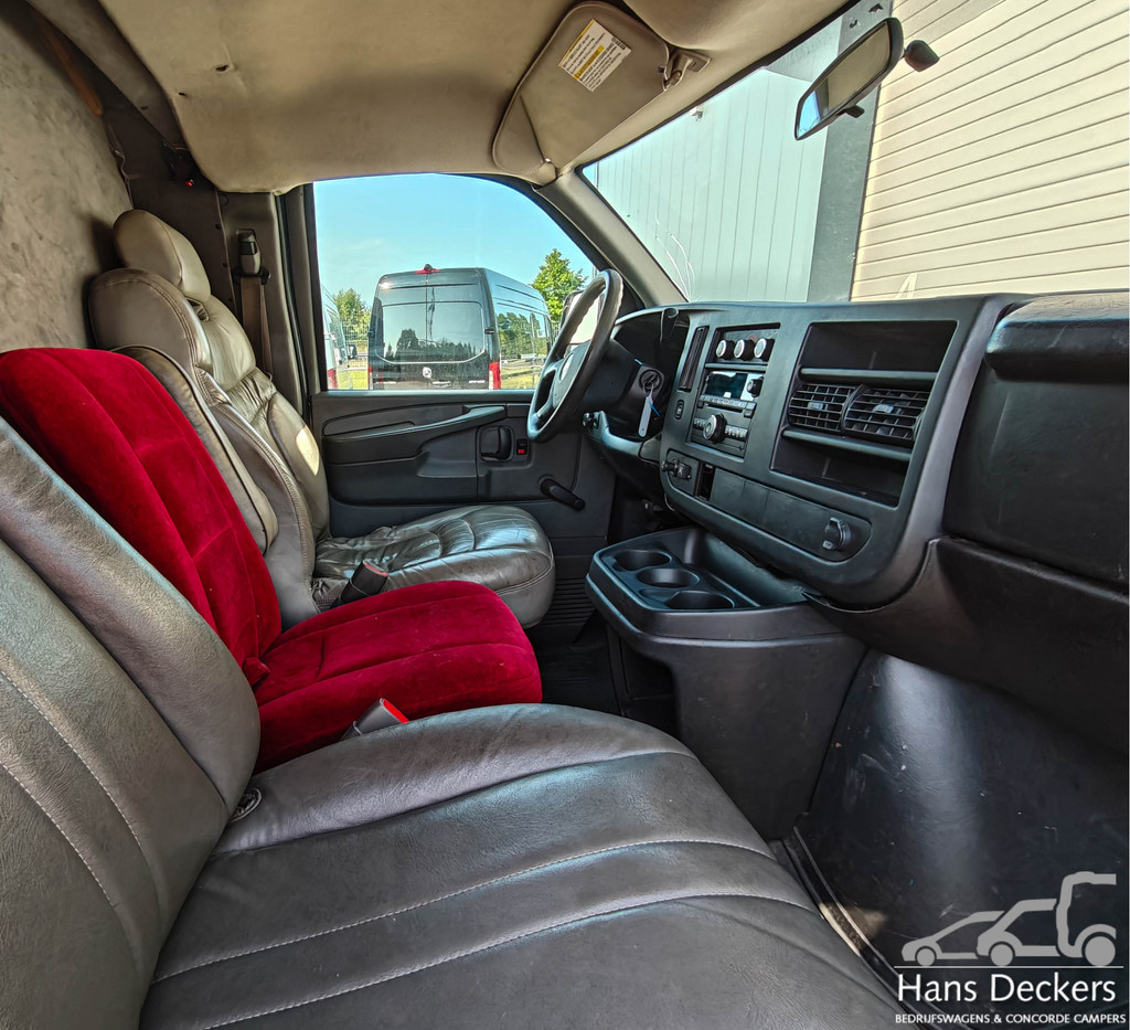 Overige merken Express V8 3500kg Trekgewicht Automaat 12