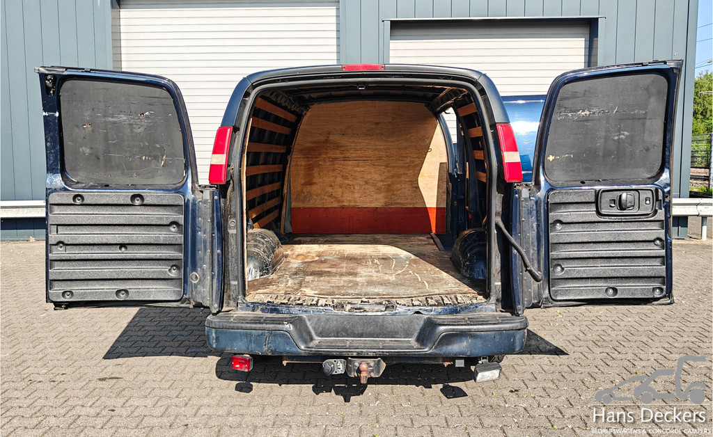 Overige merken Express V8 3500kg Trekgewicht Automaat 8