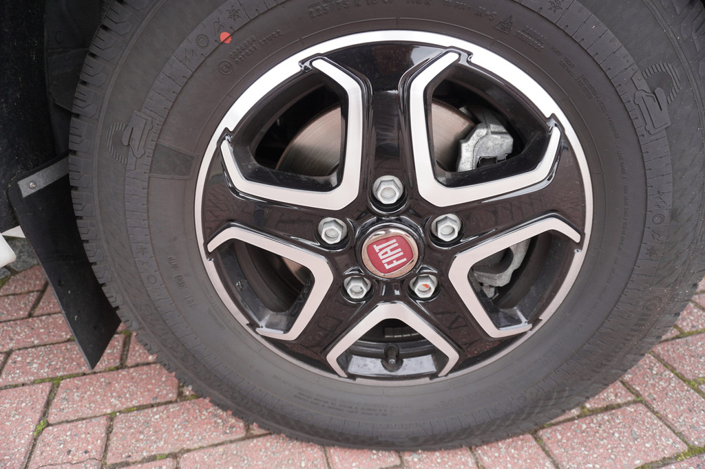 Overige merken Exsis-i EX580 Pure Fiat Ducato 2.2MJ 140PK Automaat Camper Comfort dakairco | Navigatie | Luifel | tv met schotel 10