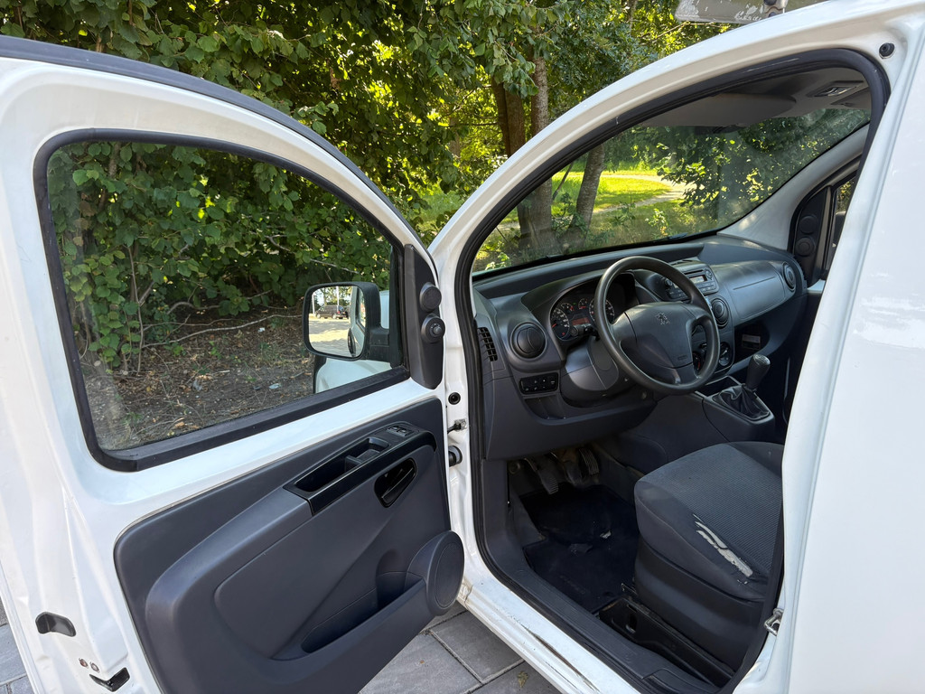 Peugeot Bipper 1.4 HD|MARGE|1e EIG|NAP|trekhaak|imperiaal|elektrisch pakket|verwarmende buitenspiegels|radio 11