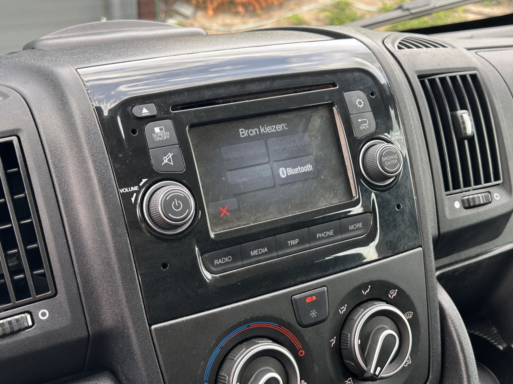 Peugeot Boxer 2.0 164 PK EURO 6 / PICK UP / OPEN LAADBAK / 49.917KM !! / 1e EIG. / 7-PERS DUBBELE CABINE / TREKHAAK / AIRCO / BLUETOOTH 12