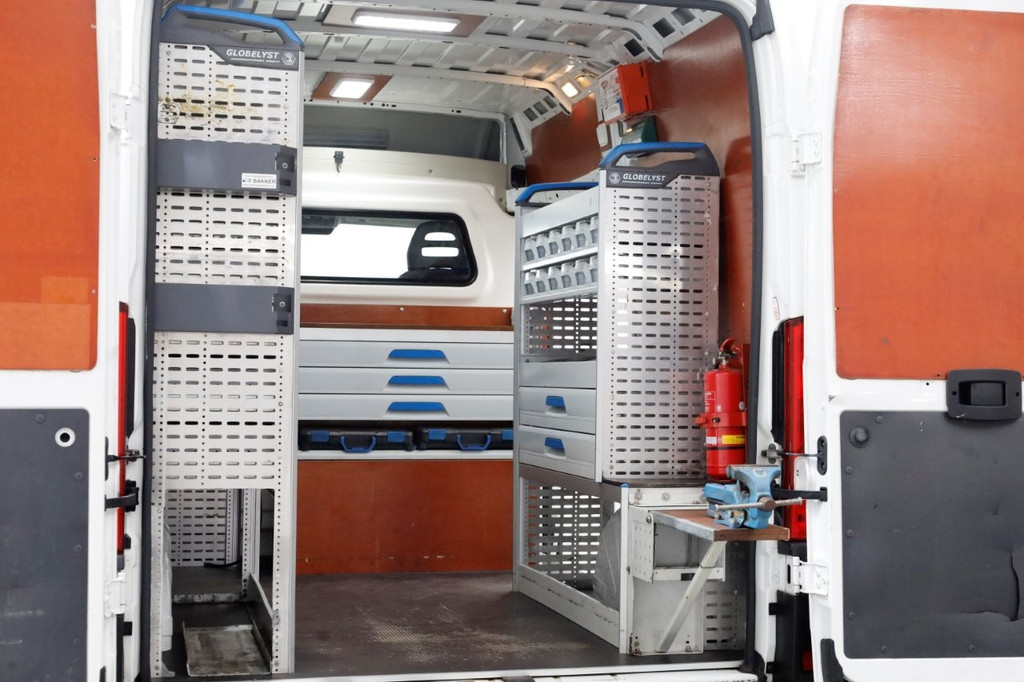 Peugeot Boxer 2.0 BlueHDI 130pk E6 L1H2 Premium Airco/Camera/Inrichting 06-2018 13