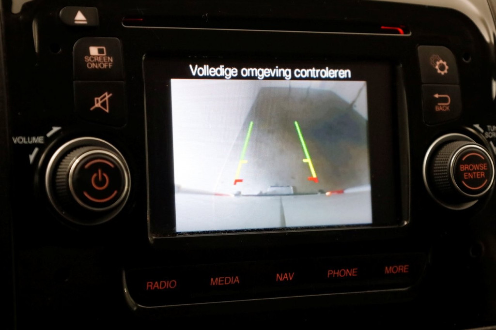 Peugeot Boxer 2.0 BlueHDI 130pk E6 L1H2 Premium Airco/Camera/Inrichting 06-2018 16