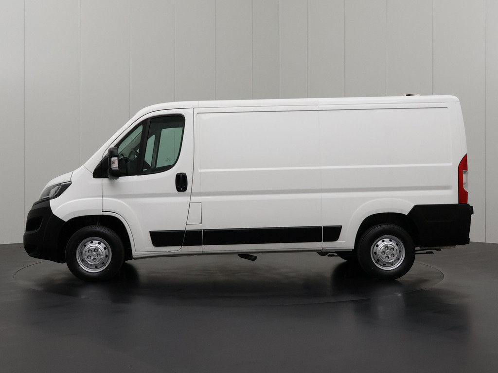 Peugeot Boxer 2.2BlueHDi 120PK L2H1 Premium | Camera | 3-Persoons | Betimmering | Cruise 12