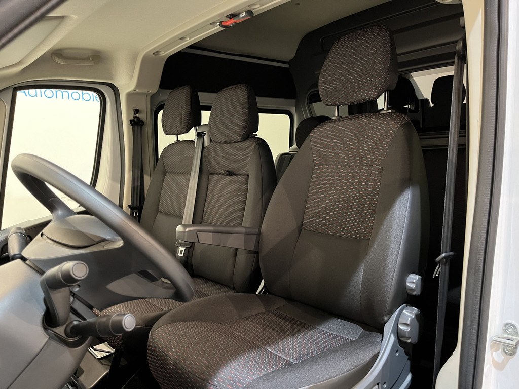 Peugeot Boxer 2.2 BlueHDi 120 PK L2H2 DC Dubbel Cabine / Euro 6 / Airco / CarPlay / Camera / Trekhaak / Cruise Control / 500 KM Z.G.A.N. !! 9