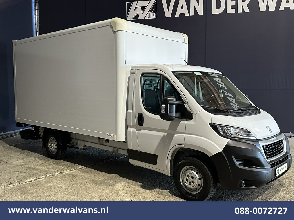 Peugeot Boxer 2.2 BlueHDi 141pk Bakwagen Laadklep Euro6 Airco | Cruisecontrol | 985kg laadvermogen Bijrijdersbank 8