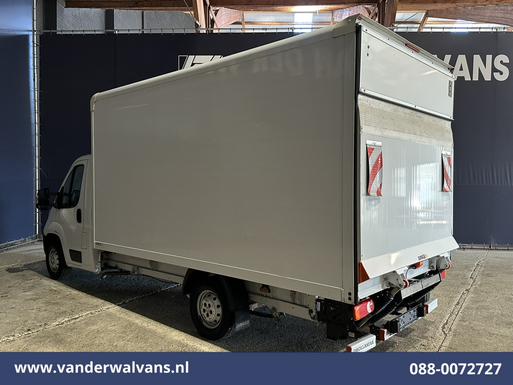 Peugeot Boxer 2.2 BlueHDi 141pk Bakwagen Laadklep Euro6 Airco | Cruisecontrol | 985kg laadvermogen Bijrijdersbank 9
