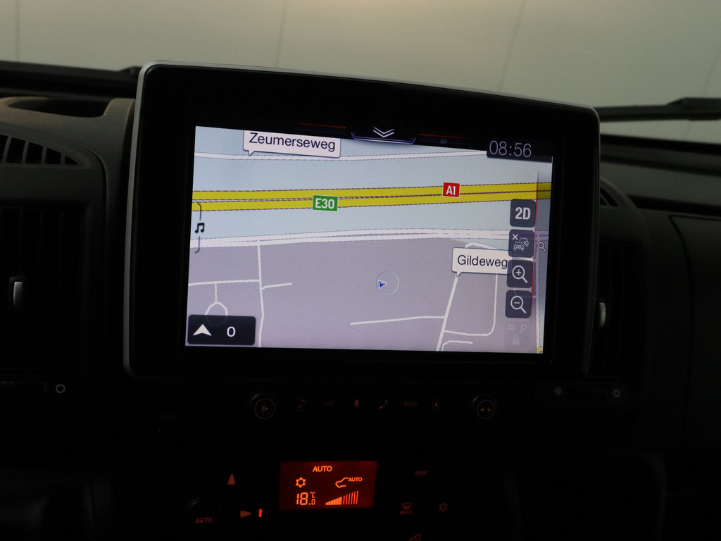 Peugeot Boxer 2.2BlueHDi 165PK L2H1 Zwaar | Leder | 3000Kg Trekhaak | Navigatie | Camera | Betimmering | Airco | Cruise 17