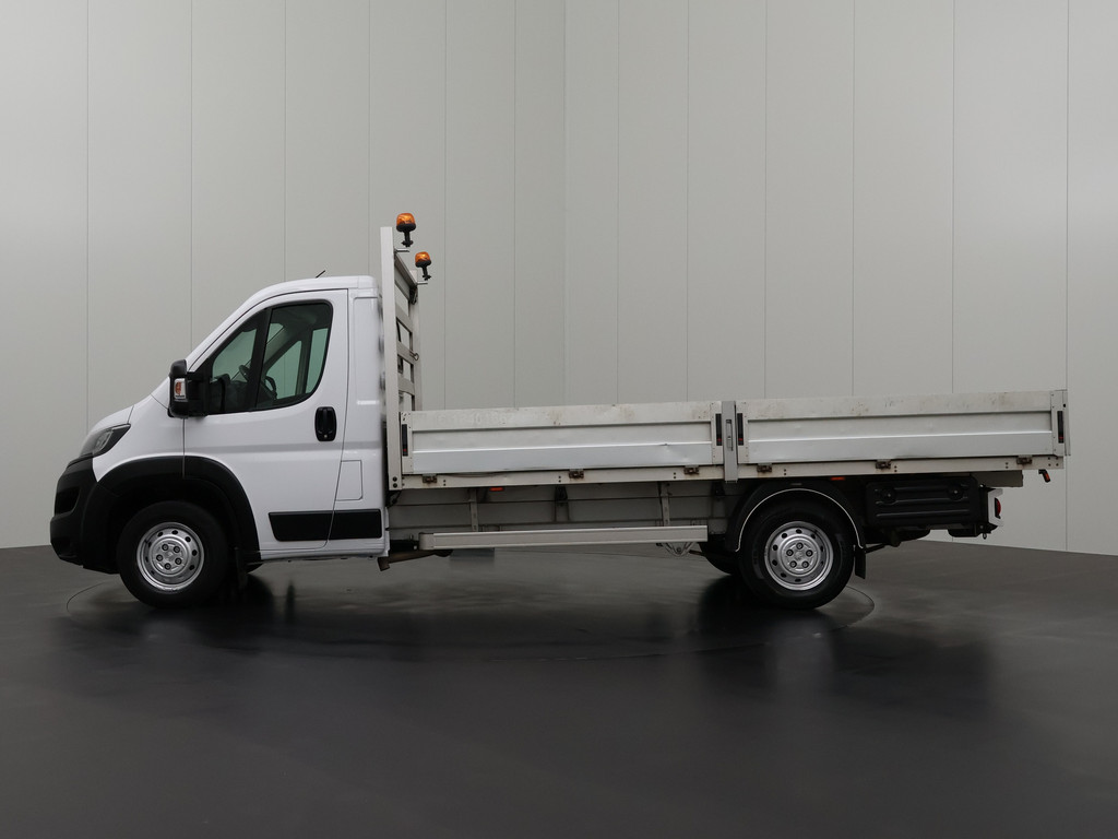 Peugeot Boxer 2.2BlueHDi 165pk Open Laadbak 4.20 Meter | Airco | Camera | 3-Persoons | 3000Kg Trekhaak 12