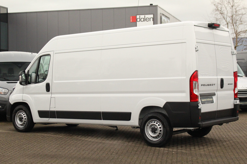 Peugeot Boxer 2.2BlueHDi 180pk S&S | L3H2 3.5t | Automaat | Carplay/Android | Camera | Cruise | Lease 645,- p/m 11