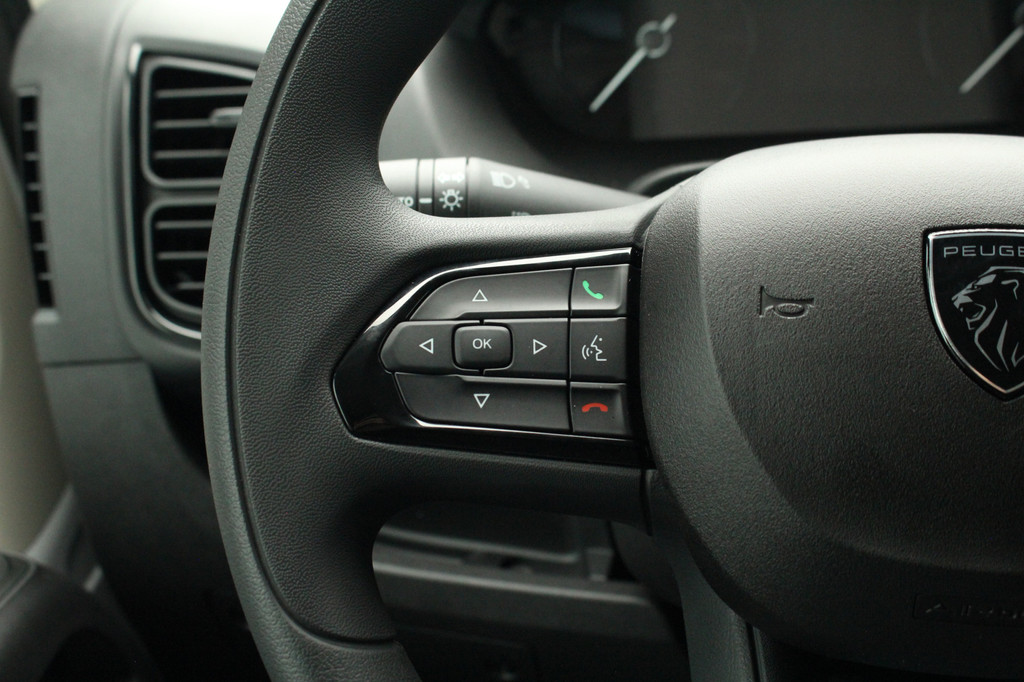 Peugeot Boxer 2.2BlueHDi 180pk S&S | L3H2 3.5t | Automaat | Carplay/Android | Camera | Cruise | Lease 645,- p/m 20