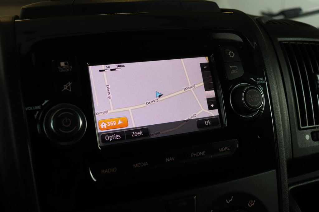 Peugeot Boxer 2.2 BlueHDi L2H2 140PK - EURO 6 - Airco - Navi - Cruise - Camera - ⬠13.900,- Excl. 12