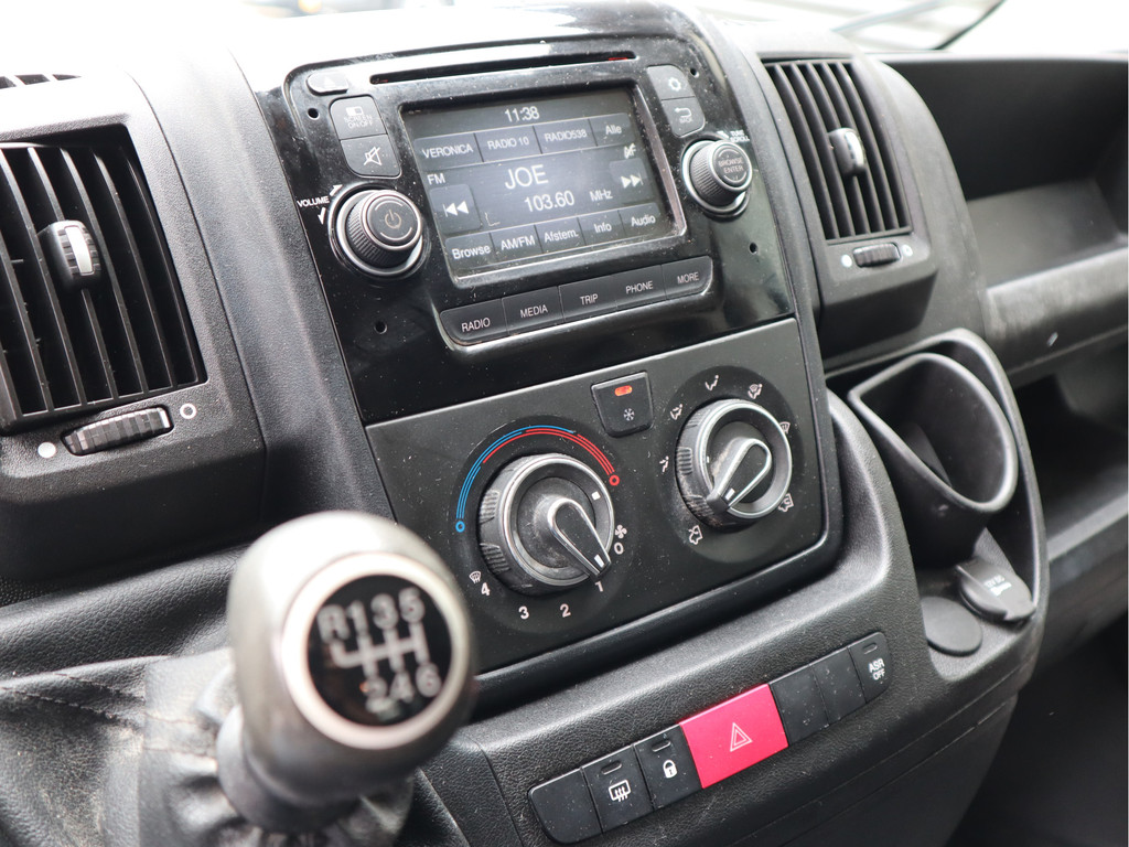 Peugeot Boxer 2.2 HDI 131pk L1H2 - Airco - Trekhaak - Imperiaal 11