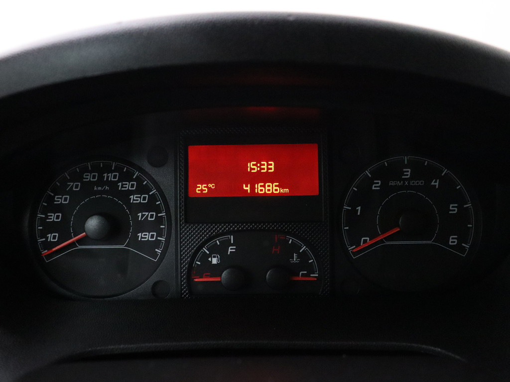 Peugeot Boxer 2.2HDI 140PK L2H2 | Airco | Cruise | Multimedia | 3-Persoons | Betimmering 9