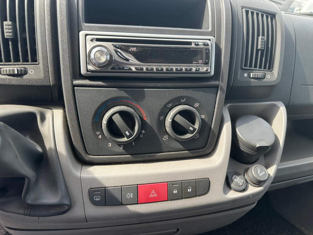 Peugeot Boxer 2.2HDi,88kw,EURO 4,2007,201.263km 17